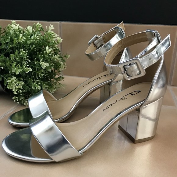 CL by Laundry Shoes - CL by Laundry Jody Metallic Silver Shoe | Silver | Size 6